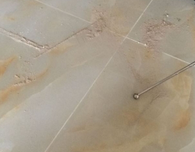 沁县瓷砖空鼓维修公司分享粘合剂选择不当在瓷砖铺贴过程中可能导致以下问题